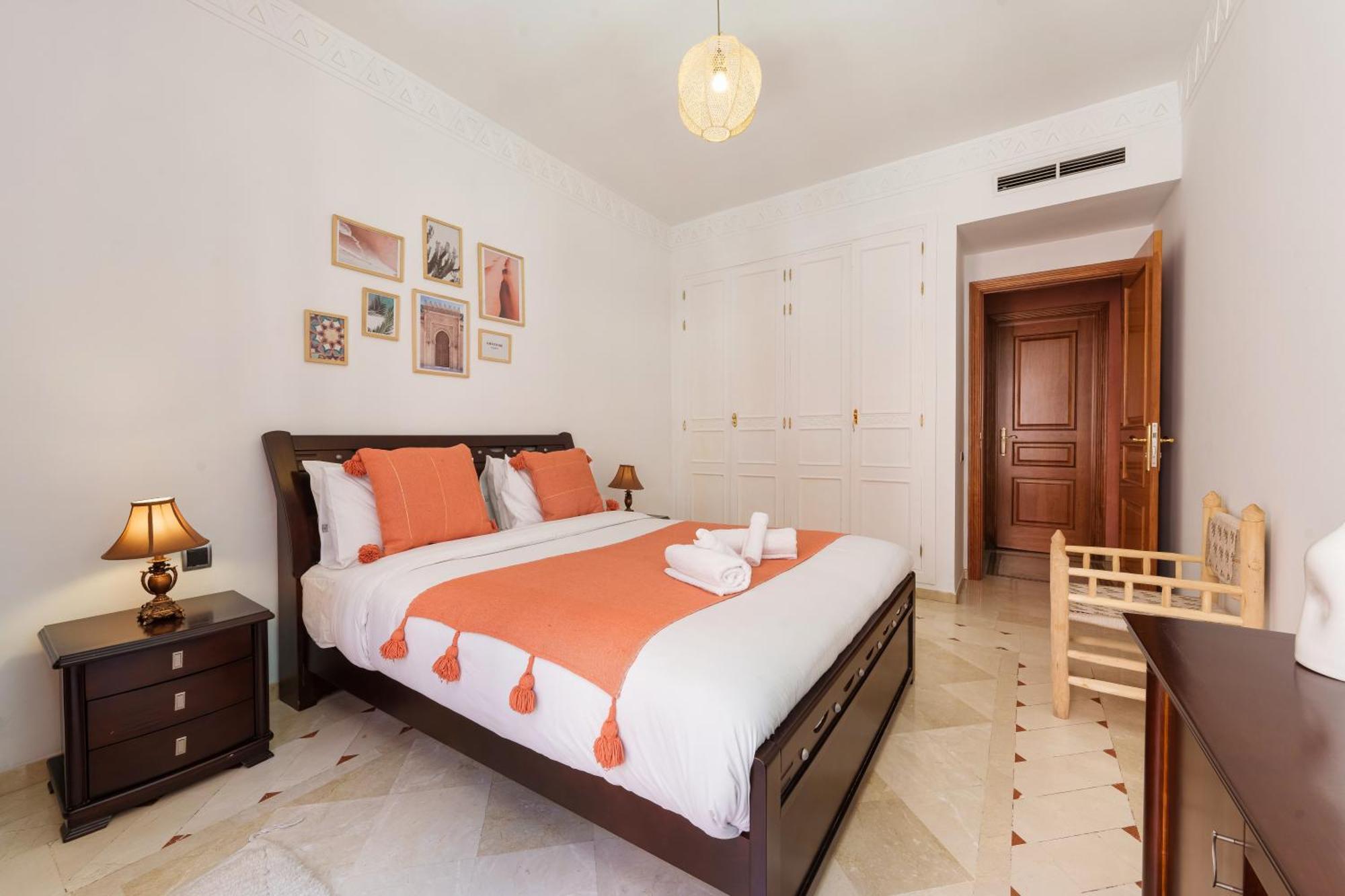 Appartement Chic Gueliz Plaza Avec Vue 马拉喀什 外观 照片