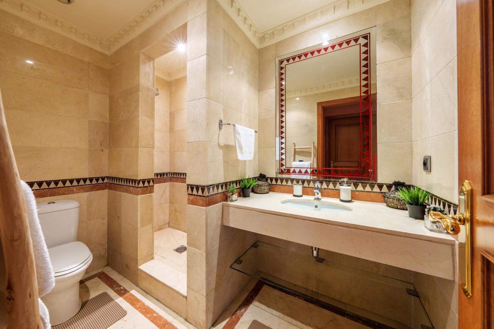 Appartement Chic Gueliz Plaza Avec Vue 马拉喀什 外观 照片